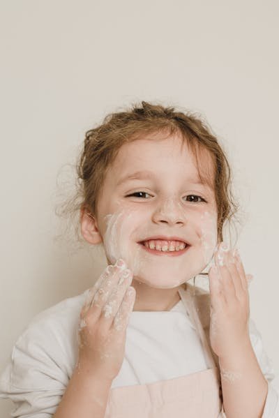 Crème hydratante visage enfant : bien choisir pour sa peau